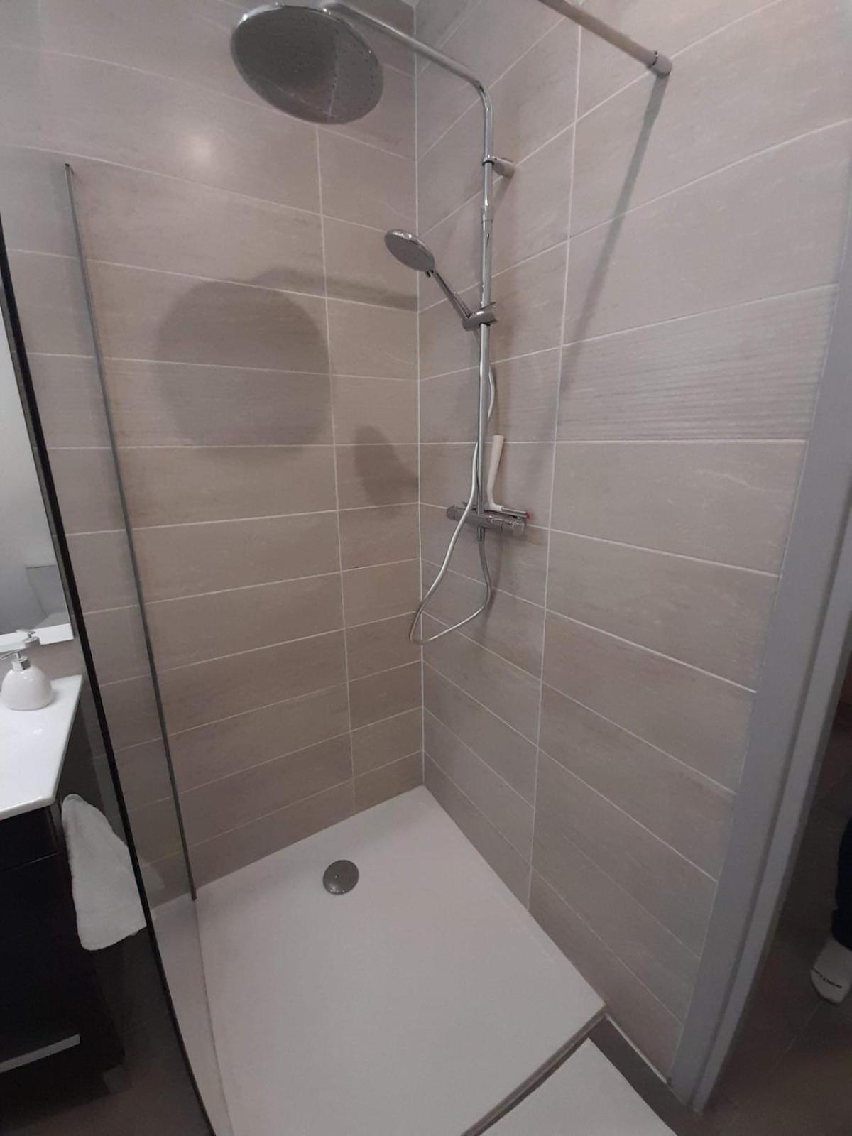 T2 Spacieux Et Confortable Mulhouse Eksteriør billede